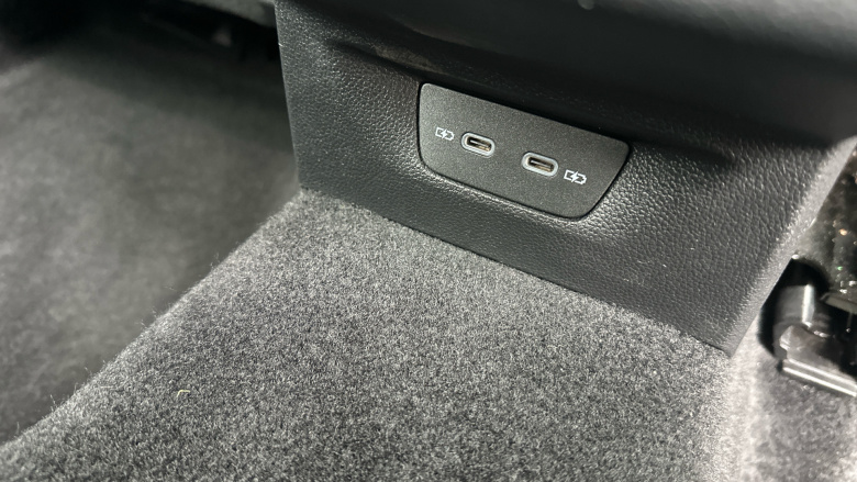 Volkswagen Golf 1.5 TSI 150 Life 5dr Petrol Hatchback